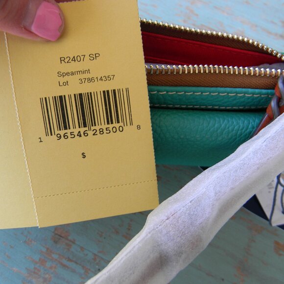 NWT DOONEY & BOURKE GIGI PEBBLE LEATHER CROSSBODY BAG SPEARMINT GREEN - Picture 10 of 10